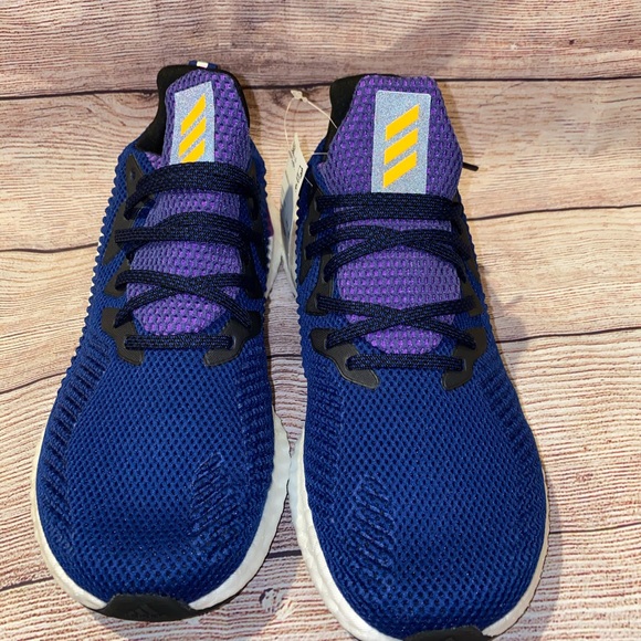 AlphaBoost - Picture 3 of 5